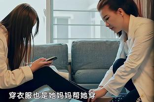 李凯尔：沟通&有组织&打得强硬对胜利很有帮助 正在试着学习中文